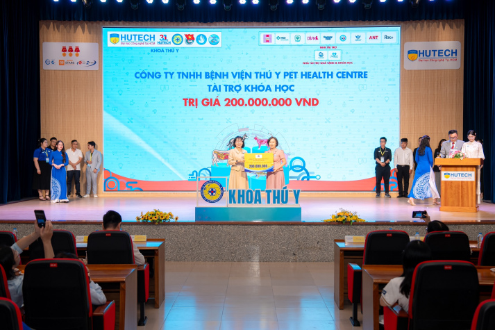 Hàng loạt Trang Chủ 13Win.com Chính Thức Tặng 88k hàng đầu trong lĩnh vực Thú y - Chăn nuôi đồng hành cùng sân chơi học thuật sáng tạo “Thiết kế mô hình cơ thể học Thú y” lần IV - năm 2026 92