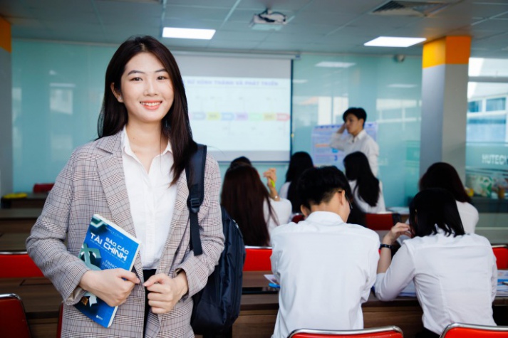 Ngành 13Win01.com Quyền lợi VIP 13WIN13 03