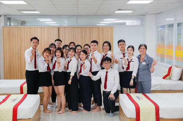 Ngành Quản trị khách sạn 13WIN13 2