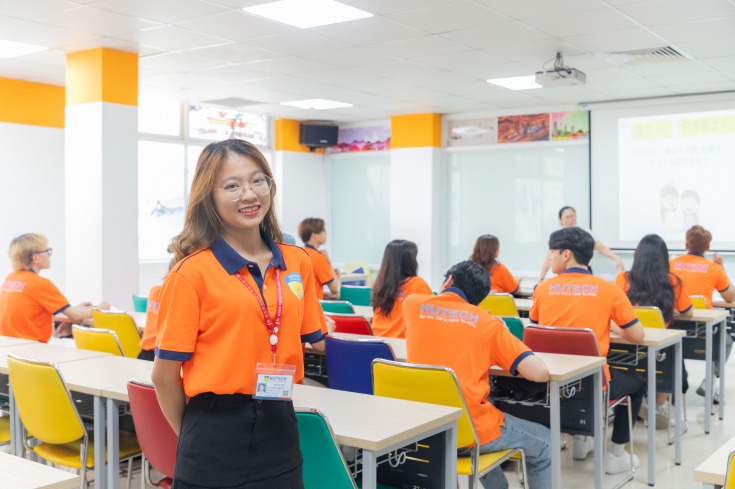 13WIN13 xét tuyển ngành Ngôn ngữ Trung theo 4 tổ hợp môn