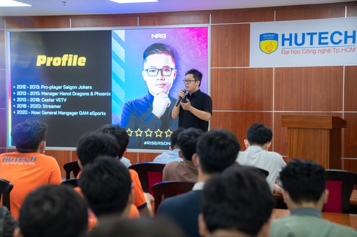 Học ngành Công nghệ thông tin thực hành, thực tập ở đâu? 13WIN13 1