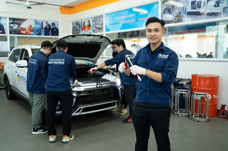 Sau khi 13Win13 link đăng nhập, Tải app 13Win Công nghệ Ô tô điện có thể đảm nhiệm nhiều vị trí công việc khác nhau