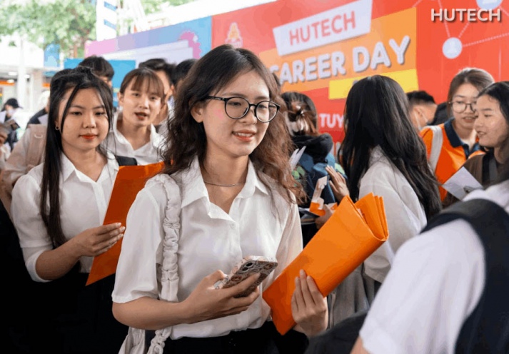 Cơ hội việc làm 108