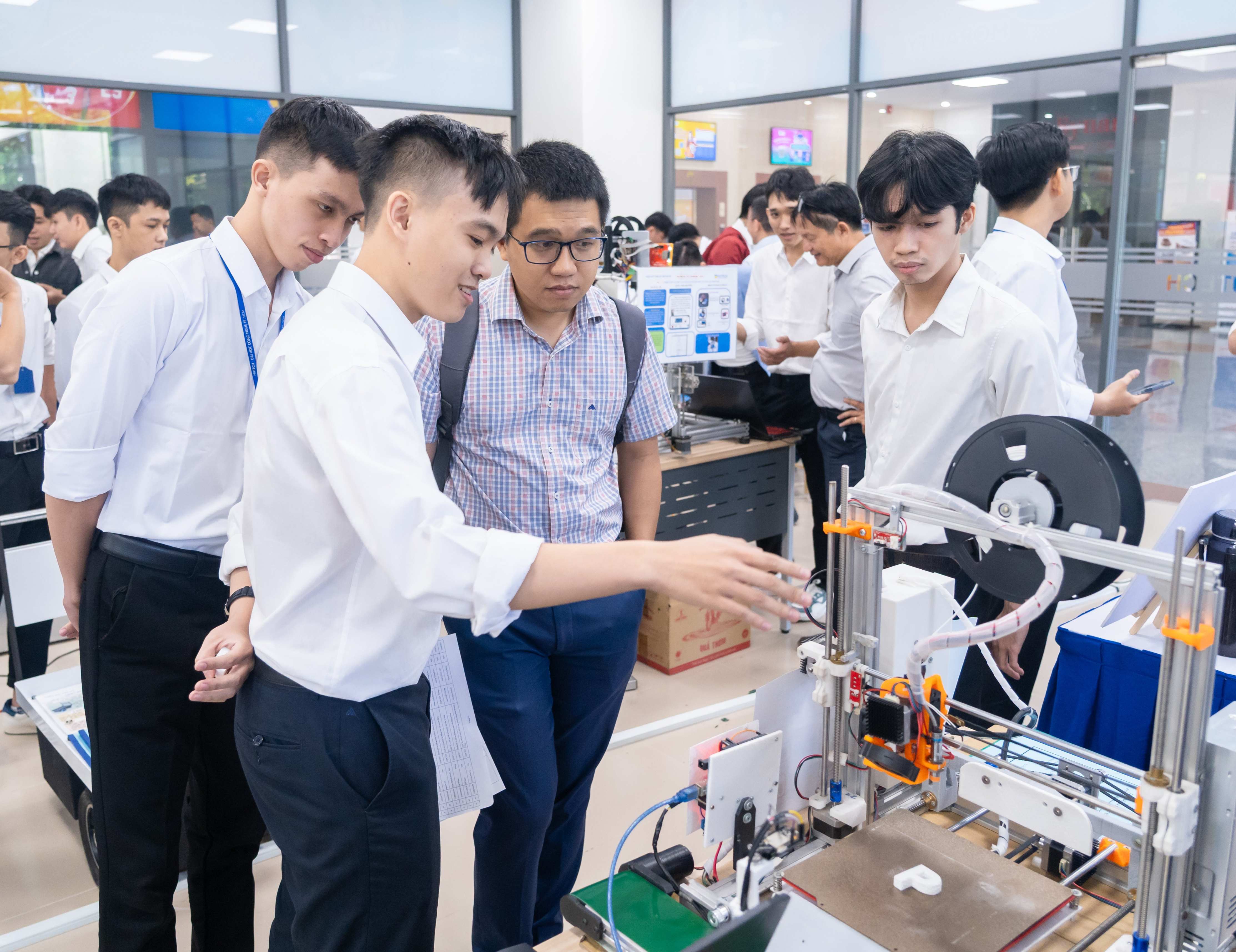 Top 5 trường 13Win32 đăng nhập uy tín đào tạo ngành Kỹ thuật máy tính tại Việt Nam 179