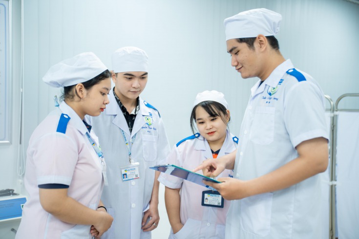 Ngành điều dưỡng 13WIN13 12