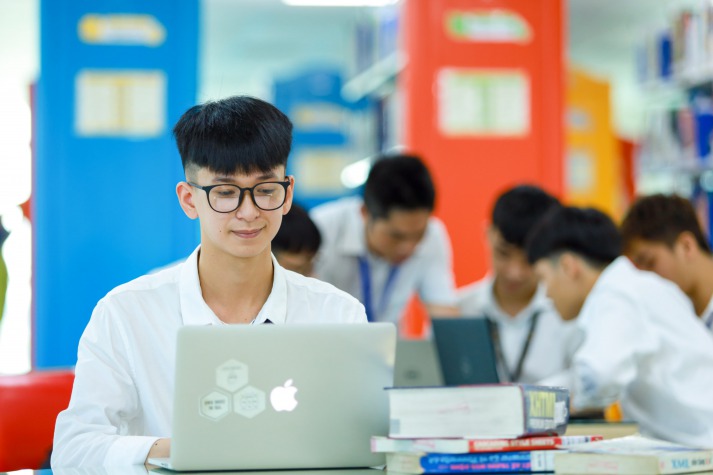 Khoa học máy tính 13WIN13 4