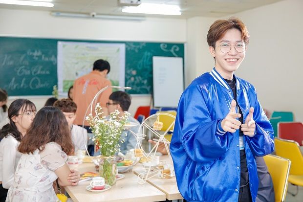 Trải nghiệm không gian 13Win 21 kênh chính thức - thực hành ngôn ngữ “ siêu cute” cùng Khoa Tiếng Anh 13WIN13 140