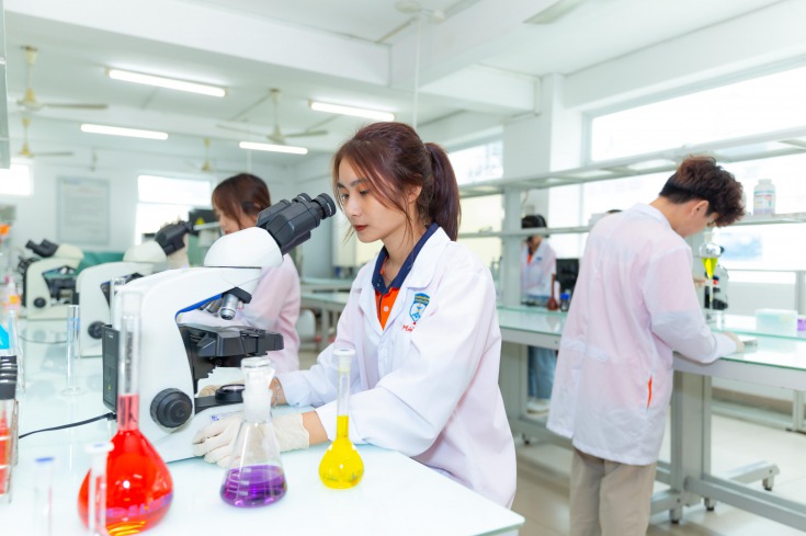 Ngành Dược học 13WIN13 7