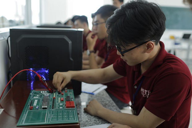 Ngành kỹ thuật cơ điện tử ra trường làm gì