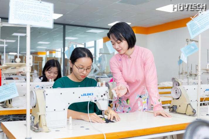 Cơ hội việc làm 128