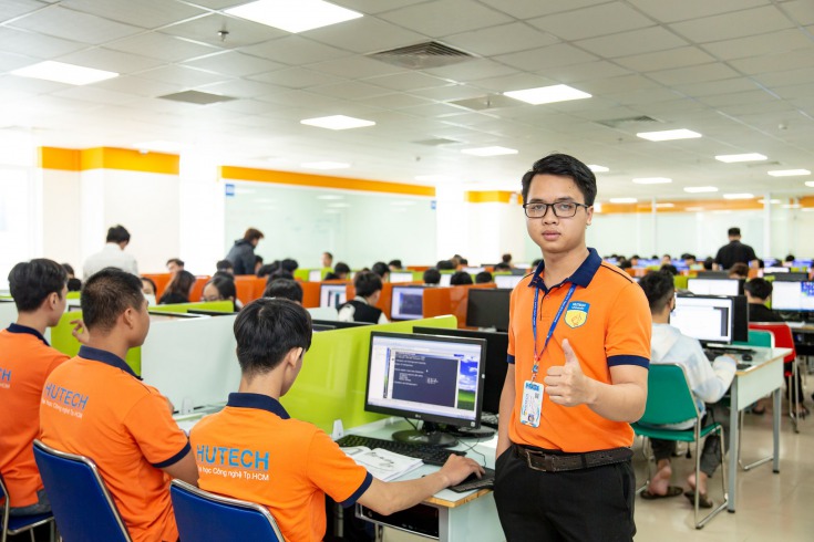 Ngành Khoa học dữ liệu 13WIN13 7