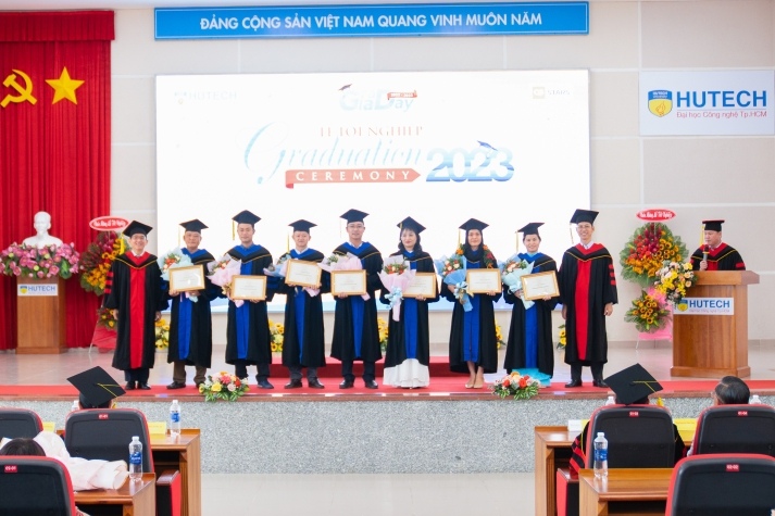 13Win 22 miễn phí mỗi ngày 13Win01.com Quyền lợi VIP 13WIN13 1