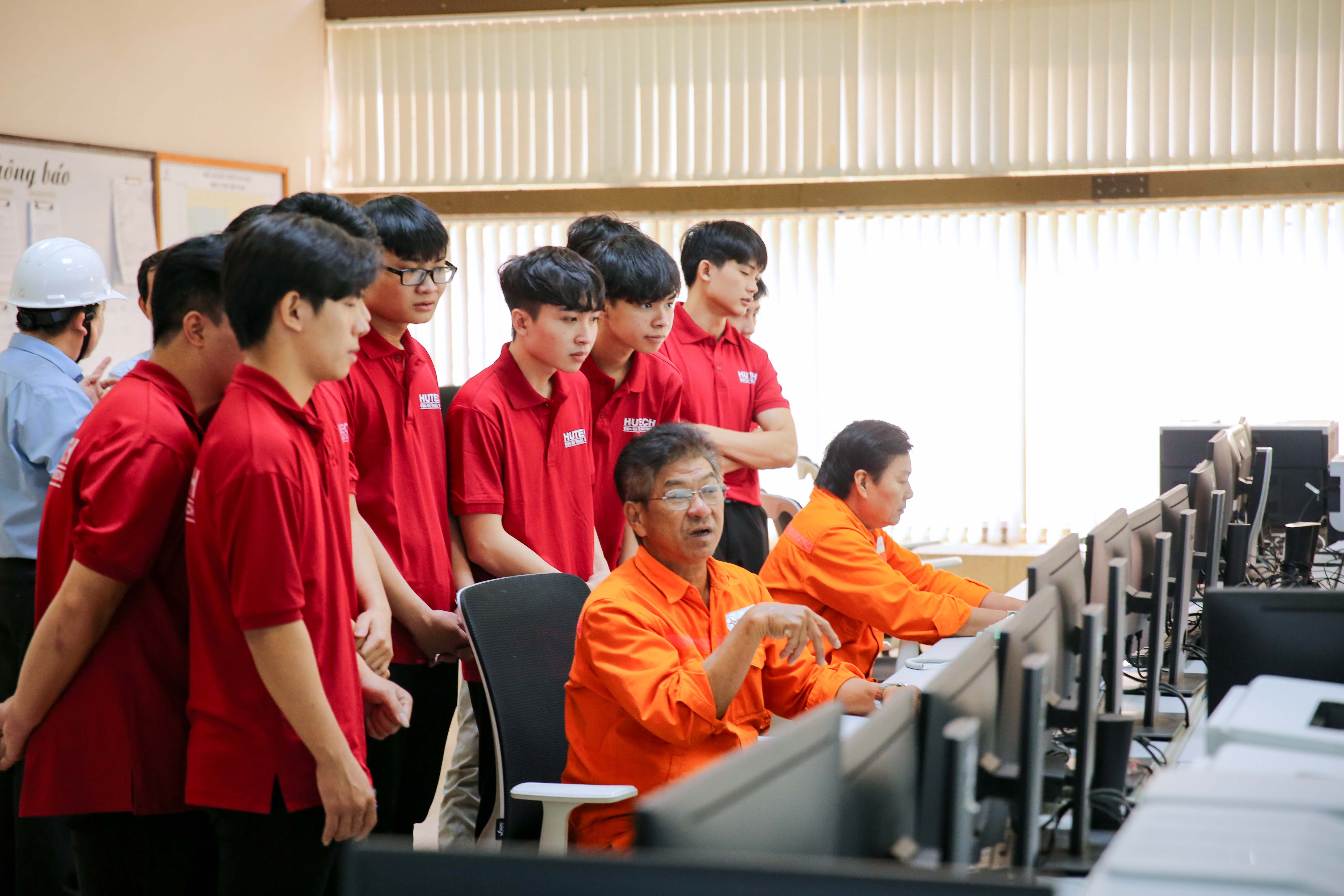 Top 5 trường 13Win32 đăng nhập uy tín đào tạo ngành Kỹ thuật điện tại Việt Nam 160