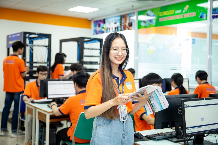 Khoa học máy tính 13WIN13 3
