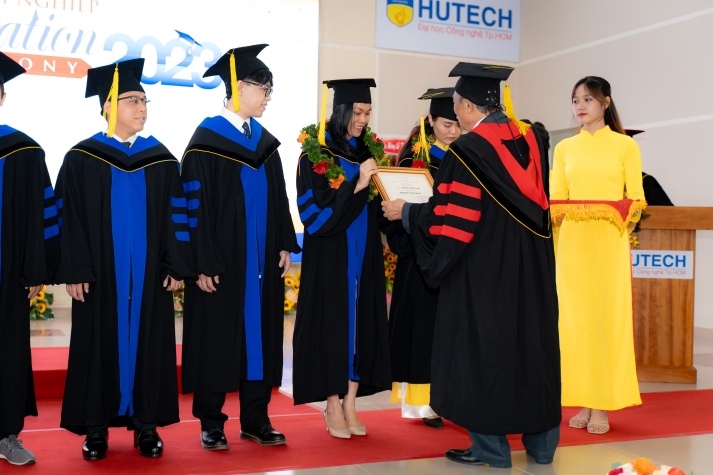13WIN13 là một trong những trường 13Win32 đăng nhập đào tạo có uy tín thạc sĩ Công nghệ thông tin