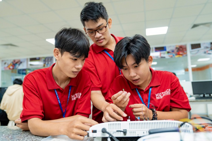 Ngành kỹ thuật điện 13WIN13 04