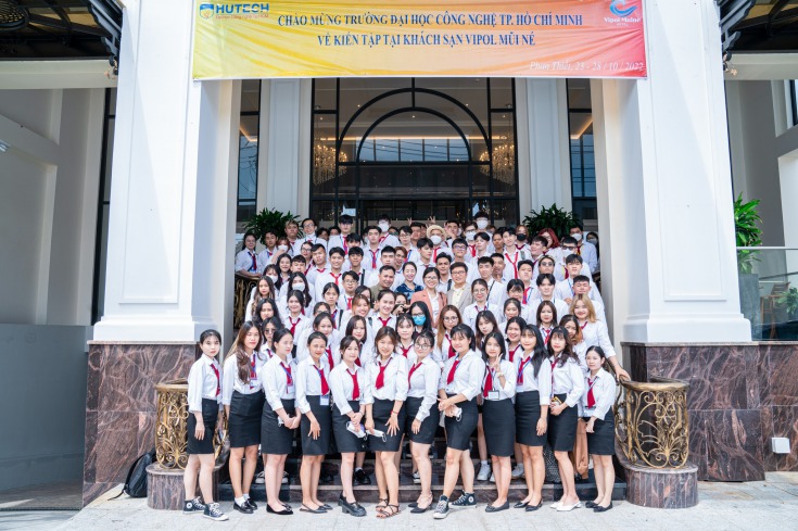 ngành Quản trị khách sạn 13WIN13 5