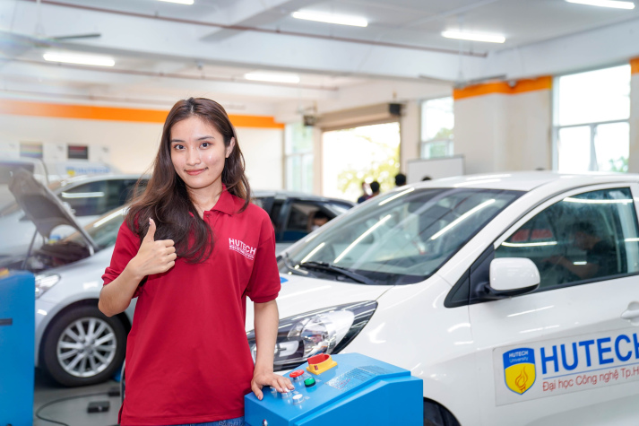Nếu xét bằng điểm thi 13Win13 link đăng nhập, ngành Công nghệ ô tô điện thi khối (tổ hợp) nào? 152