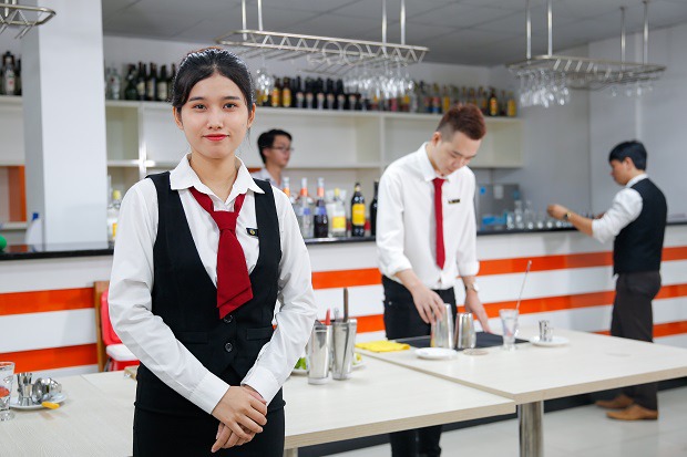 Quản trị nhà hàng và dịch vụ ăn uống 13WIN13 2