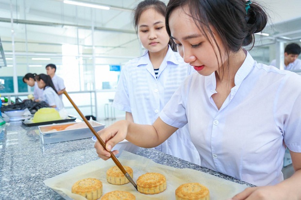 Ngành Công nghệ thực phẩm - Chương trình Việt - Nhật 55