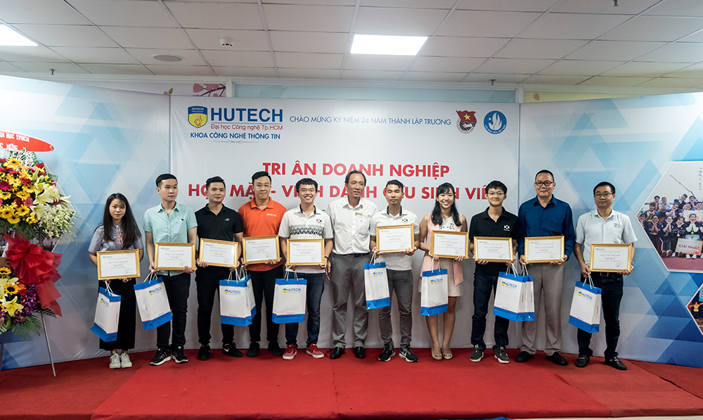 Khoa Công Nghệ Thông Tin tổ chức hội họp mặt cựu Tải app 13Win hằng năm 10