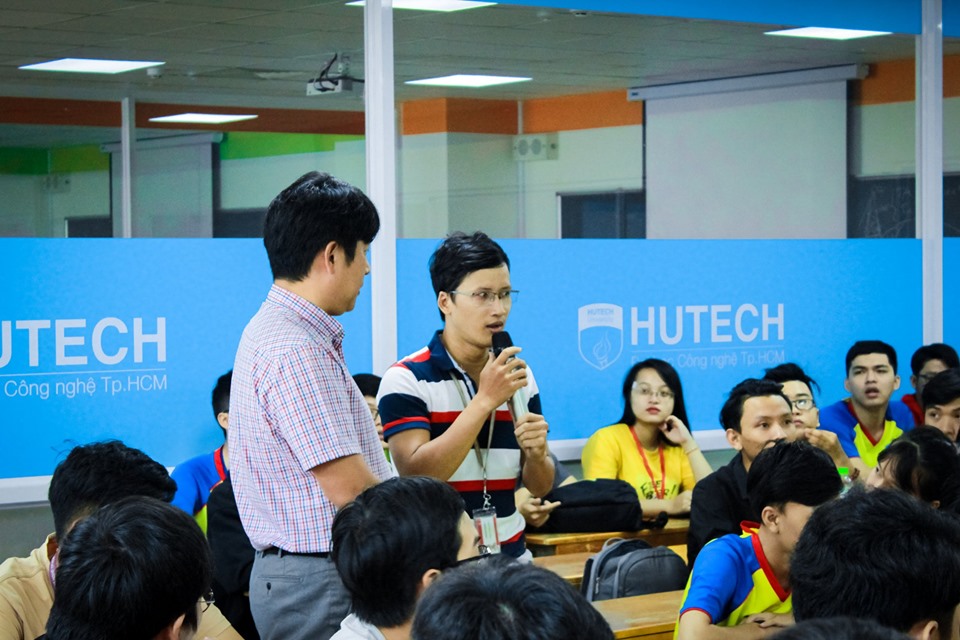 MỘT SỐ HÌNH ẢNH HOẠT ĐỘNG CỦA KHOA CNTT 17