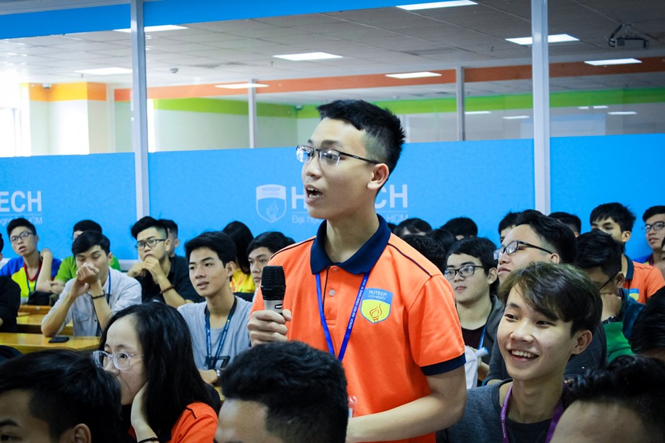 MỘT SỐ HÌNH ẢNH HOẠT ĐỘNG CỦA KHOA CNTT 24