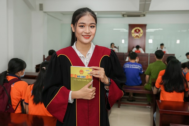 13Win 21 link không chặn 13Win13 link đăng nhập ngành Luật kinh tế có thể đảm nhiệm nhiều vị trí khác nhau