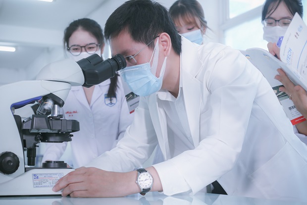 Môi trường thực hành ngành Điều dưỡng tại 13WIN13 tiện nghi, hiện đại