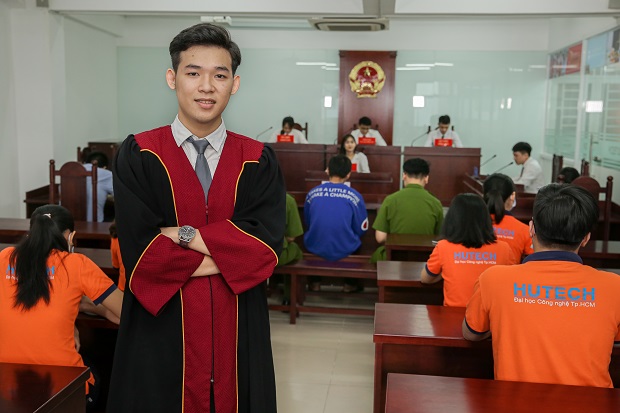 Học ngành Luật ở đâu? 18
