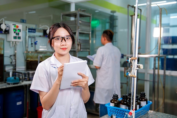 Link Đăng Nhập Trang Chủ 13Win Com Chính Thức – 13WIN13 xét tuyển ngành Kỹ thuật xét nghiệm y học với 04 tổ hợp