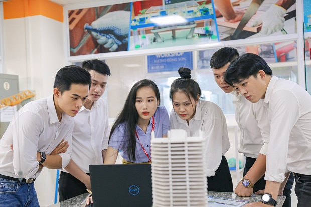 gành Kỹ thuật xây dựng (Kỹ thuật công trình xây dựng) được nhiều thí sinh quan tâm 