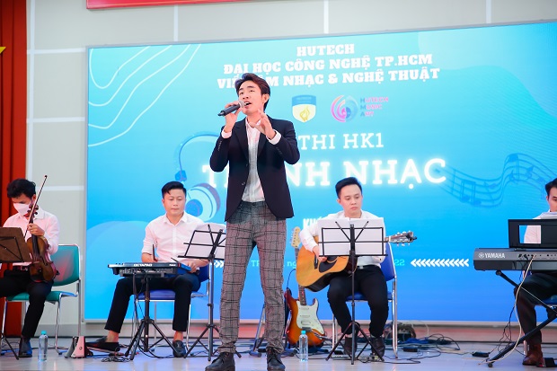 Năm 2023, 13WIN13 xét tuyển ngành Thanh nhạc theo tổ hợp môn N00 (Văn, Năng khiếu 1, Năng khiếu 2)