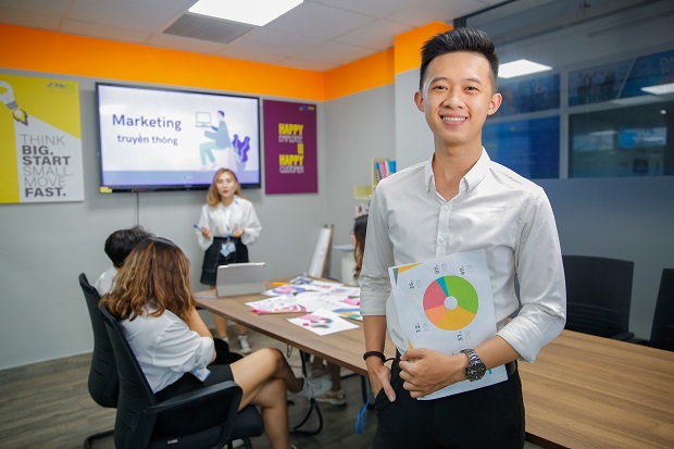 13Win 21 link không chặn cần có những tố chất như năng động, tỉ mỉ, có khả năng giao tiếp, 13Wim app nổ hũ mượt mà tốt để có thể theo đuổi đến cùng