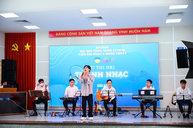 Thời gian học ngành Thanh nhạc ở 13WIN13 là 3,5 năm 
