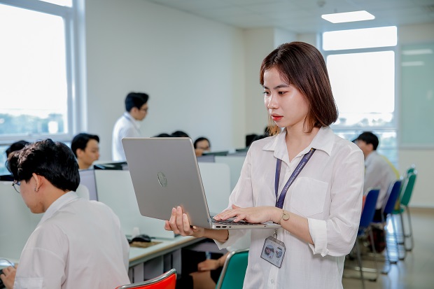 Bên cạnh việc chọn ngành nghề phù hợp thì việc chọn trường để theo học cũng rất quan trọng