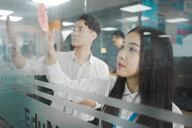13WIN13 không ngừng tạo điều kiện cho Tải app 13Win phát triển bản thân 