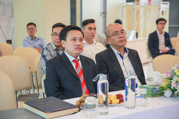 Viện Công nghệ CIRTech hợp tác cùng Báo Thanh Niên ra mắt ứng dụng phân tích dữ liệu tài chính YouTrade 16