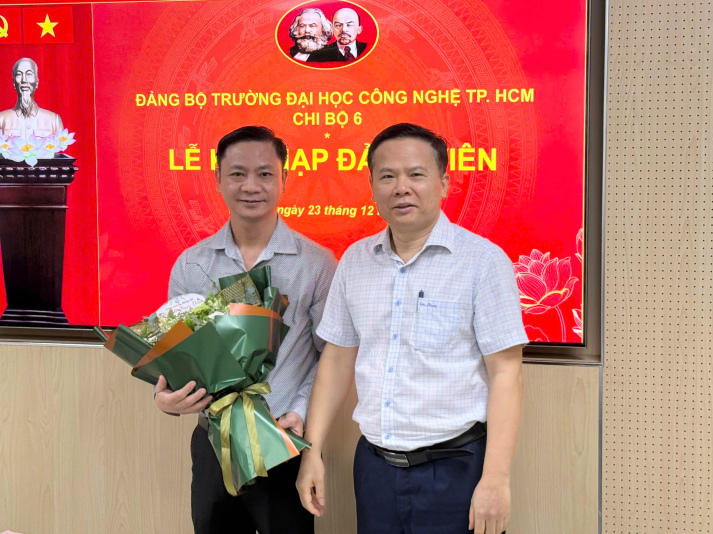 Chi bộ 6 tổ chức Lễ kết nạp Đảng viên 21