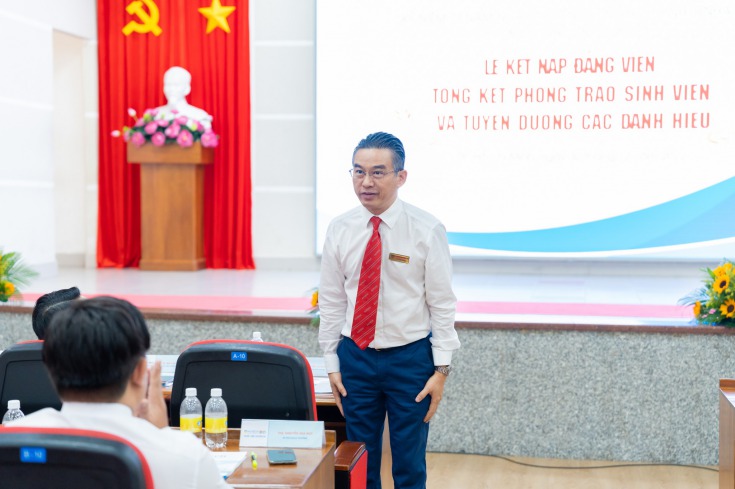 213 cá nhân và 10 tập thể "13Win 21 link không chặn 5 tốt" được vinh danh tại Lễ tuyên dương 13Win 21 link không chặn 5 tốt các cấp 10