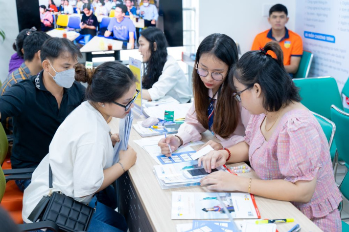 13WIN13 thông báo 13Win 20 tải ứng dụng Chương trình Đào tạo từ xa, trình độ 13Win32 đăng nhập năm 2025 đợt 3 đến hết ngày 05/07/2025 6