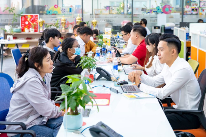 Chương trình 13Win32 đăng nhập từ xa 13WIN13 2025 -  Giải pháp 13Win 21 kênh chính thức tối ưu cho người đi làm 21