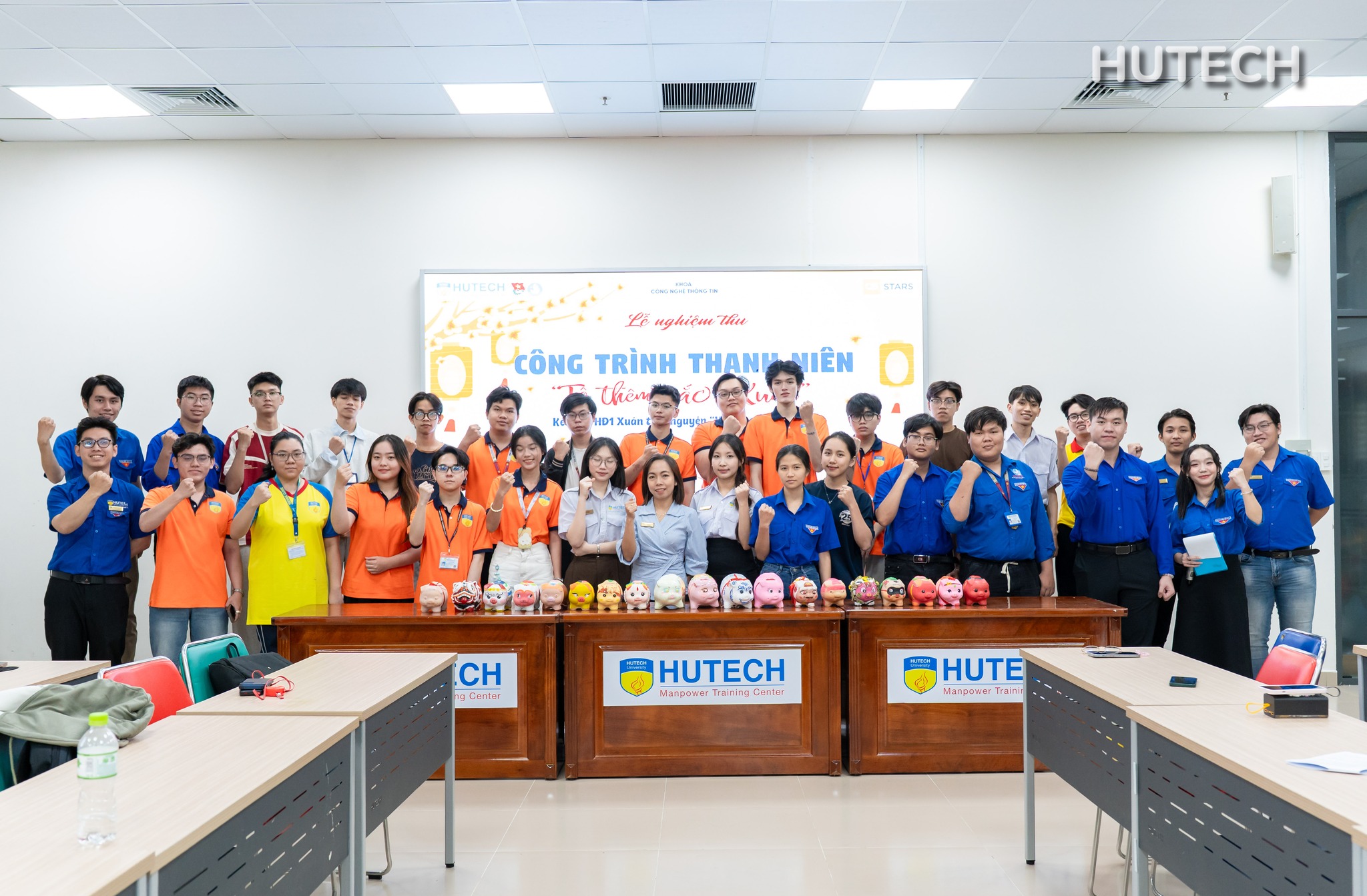 RỰC RỠ SẮC XUÂN, TRỌN VẸN NGHĨA TÌNH 14