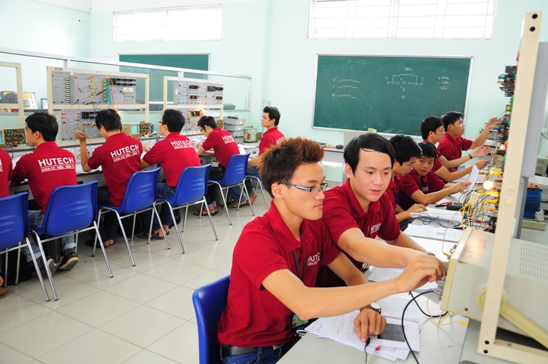 cơ sở vật chất của 13WIN13