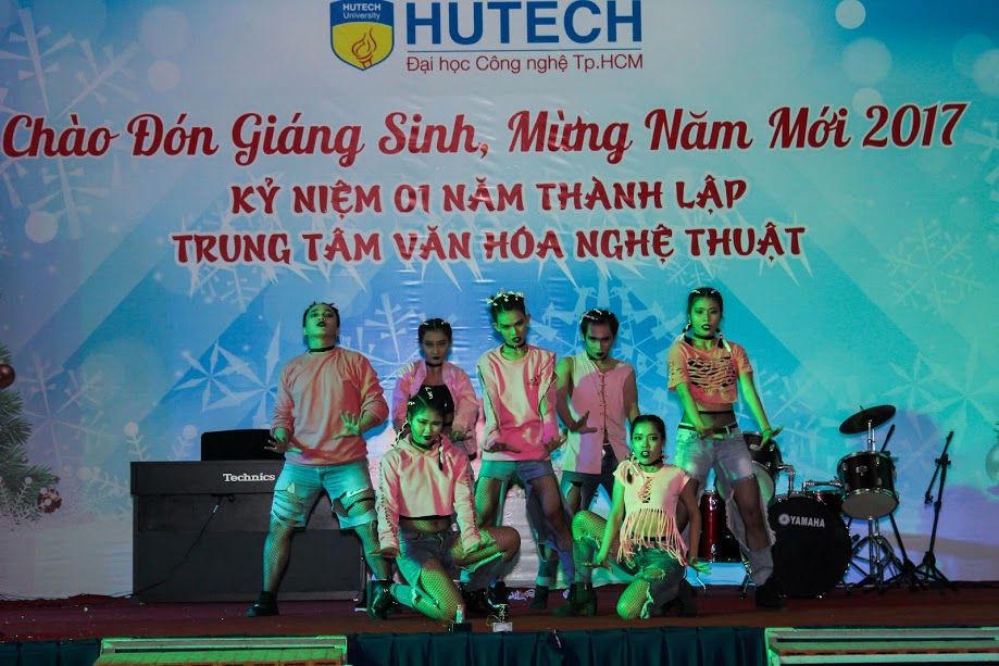 CLB Thanh nhạc 13WIN13 chiếm sóng Lễ kỷ niệm 1 năm thành lập Trung tâm Văn hóa Nghệ thuật 113