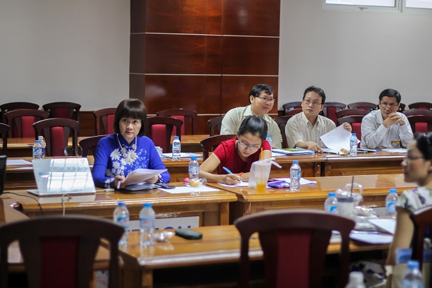 Giang-vien-khoa-ngoai-ngu-to-chuc-hoi-thao-ve-phuong-phap-day-va-hoc