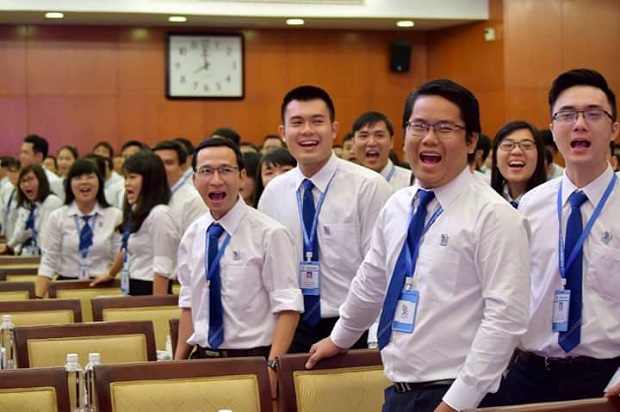 Vu-anh-sao-nguoi-thay-giau-nang-luong