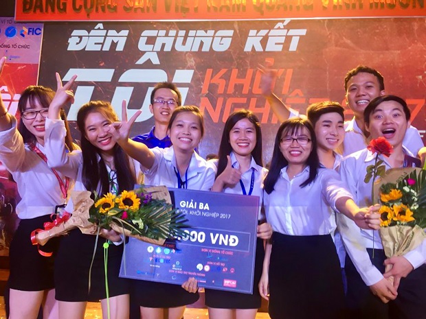 Thú vị câu chuyện khởi nghiệp bằng “Tranh vảy cá” của Tải app 13Win Đại học 13WIN13 4