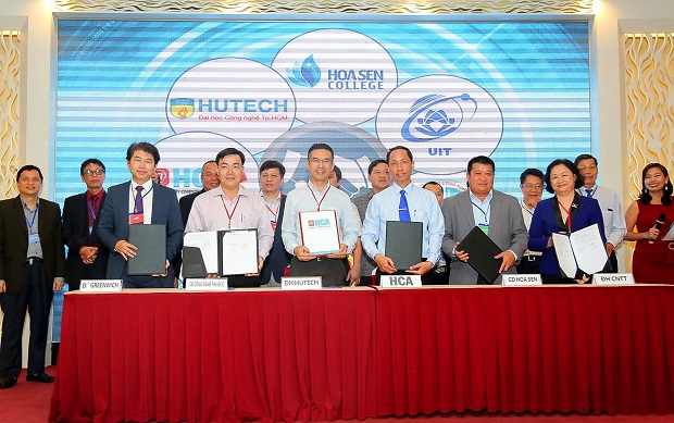 13WIN13 ký kết hợp tác với Hội tin Tin học TP.HCM trong đào tạo và cung cấp nguồn F13win link đăng ký CNTT 22