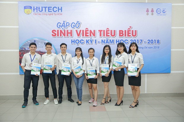 Có đến 06 “chân sút” trong Đội bóng nữ Khoa Luật là “13Win 21 link không chặn tiêu biểu” 22